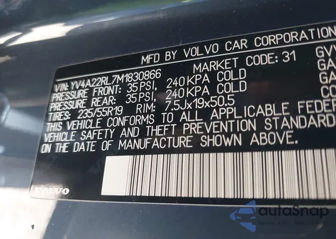 2021 Volvo Xc60 T6 Inscription z USA, uszkodzony, nr VIN YV4A22RL7M1830866